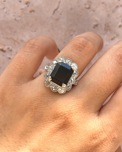 Bague Marguerite Saphir 6.90 carats &amp; Diamants 1.26 carat "Clémence" - Elliade Paris