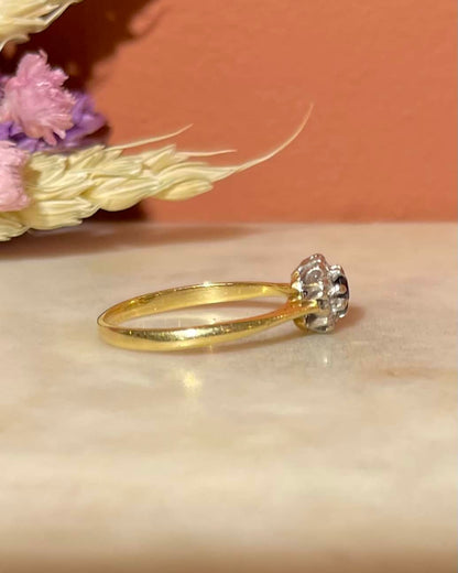 Bague Marguerite Saphir &amp; 8 Diamants &quot;Delilah&quot; - Elliade Paris