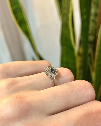 Bague Marguerite Saphir &amp; 8 Diamants &quot;Rohana&quot; - Elliade Paris