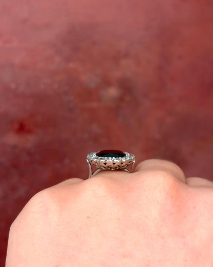 Bague Marguerite Saphir 9 carats &amp; Diamants 0.72 carat "Elsa" - Elliade Paris