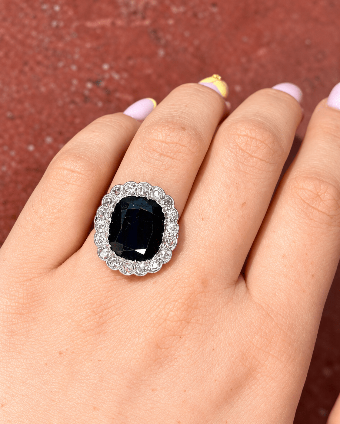 Bague Marguerite Saphir 9 carats &amp; Diamants 0.72 carat "Elsa" - Elliade Paris