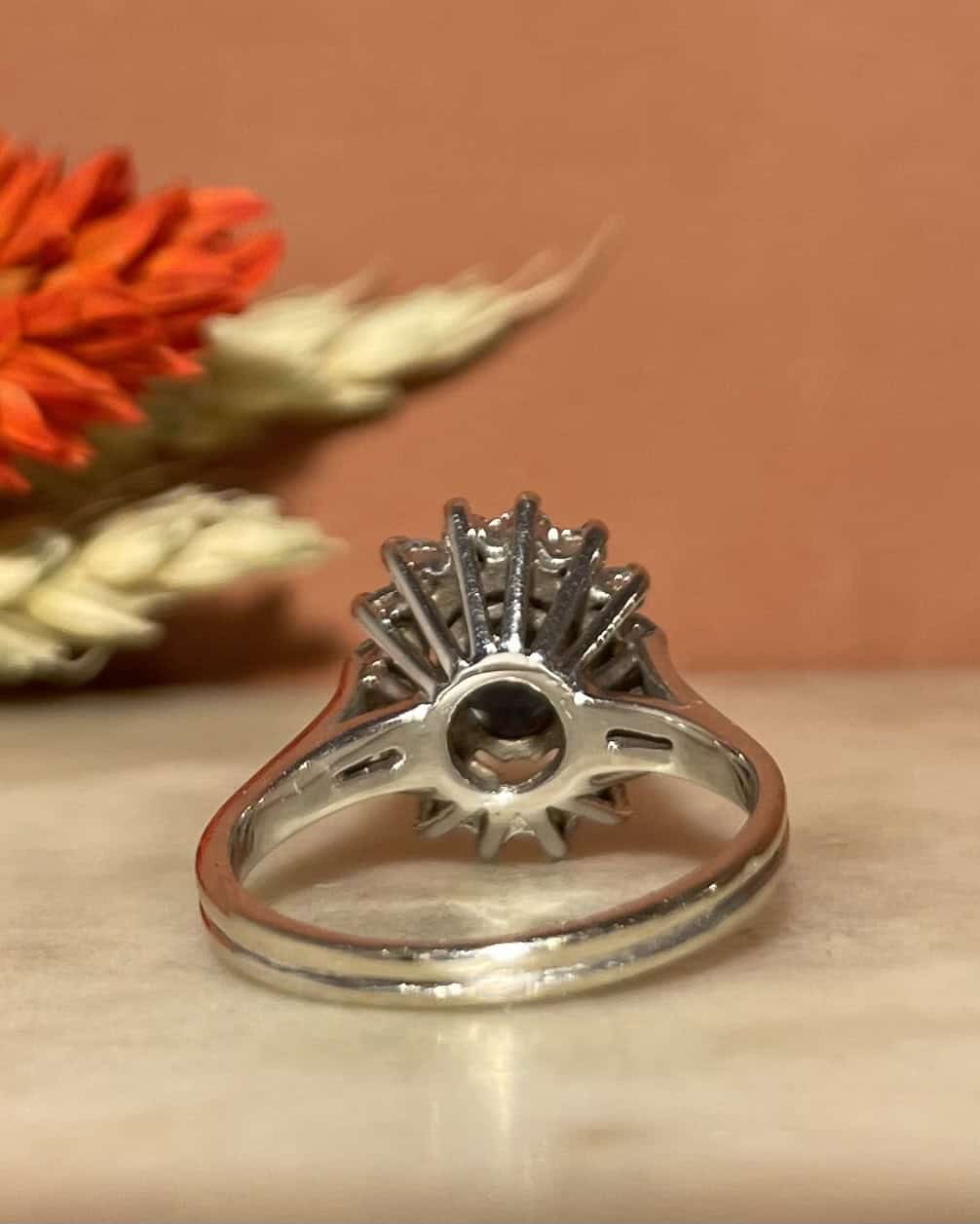 Bague Marguerite Saphir 1.05 carat &amp; Diamants "Bamya"