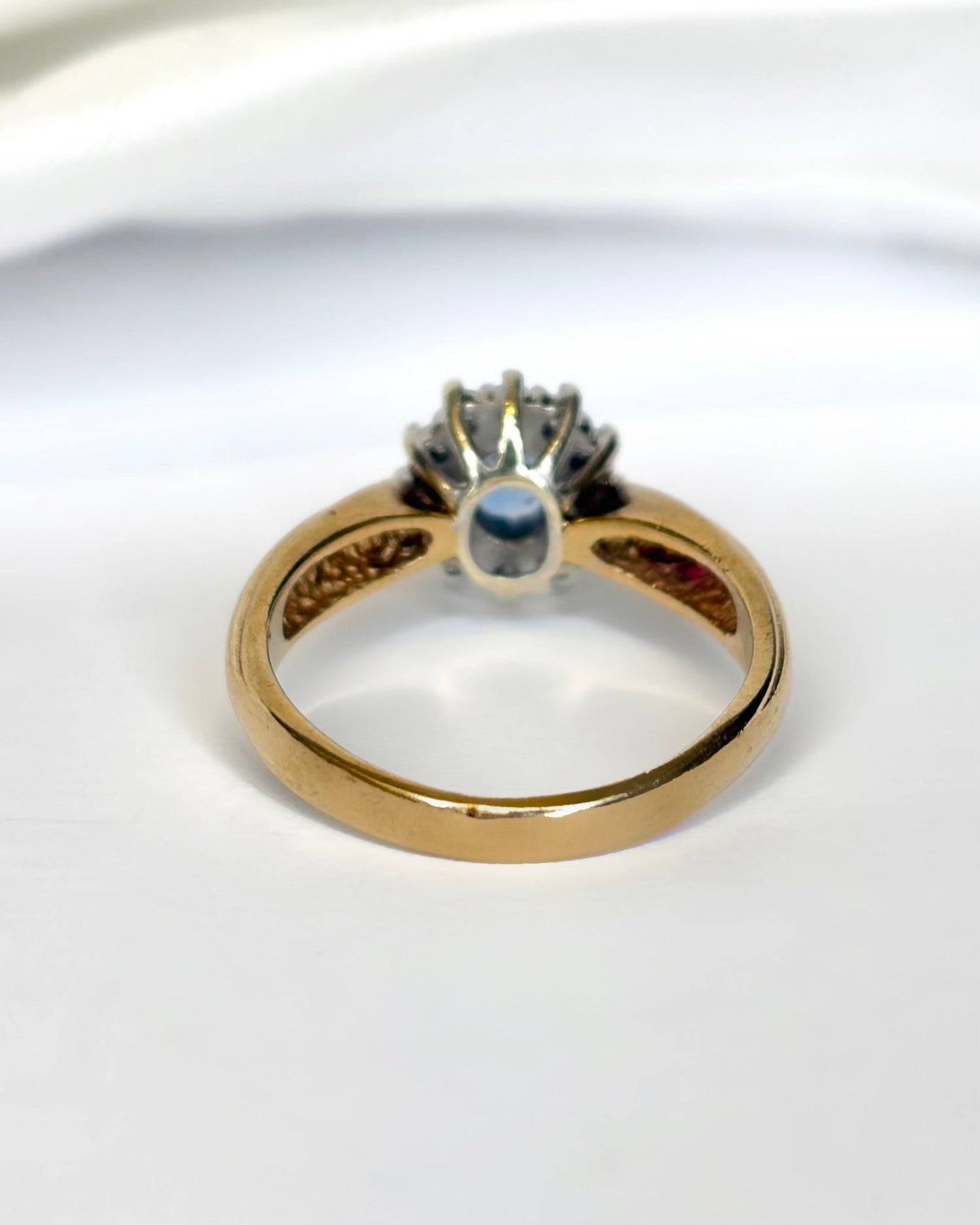 Bague Marguerite Saphir Cornflower 0.50 ct &amp; Diamants "Lisa" - Elliade Paris