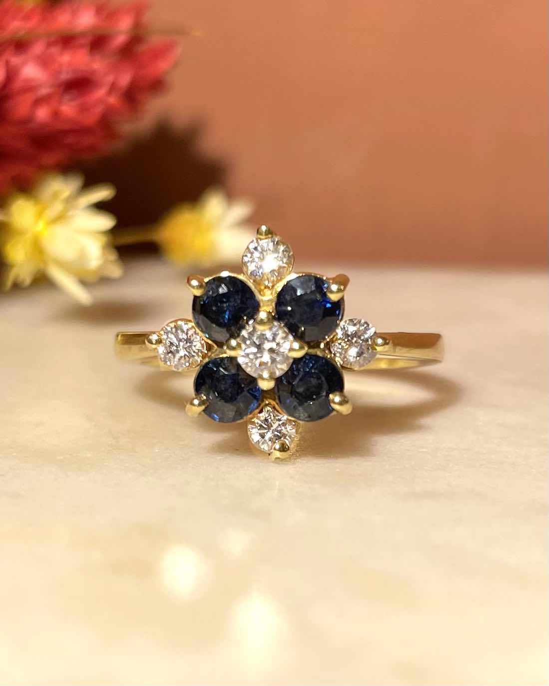 Bague Marguerite Saphir &amp; Diamants  &quot;Alyssia&quot;