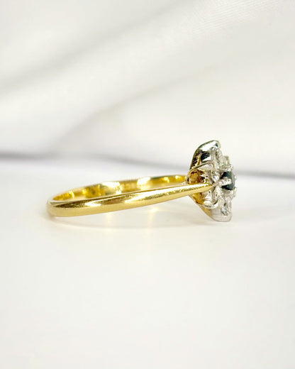 Bague Marguerite Saphir &amp; Diamants 0.35 carat "Elvira" - Elliade Paris