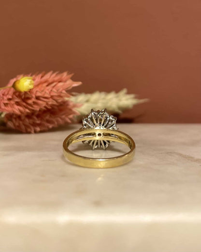 Bague Marguerite Saphir &amp; Diamants 0.40 carat &quot;Molly&quot; - Elliade Paris