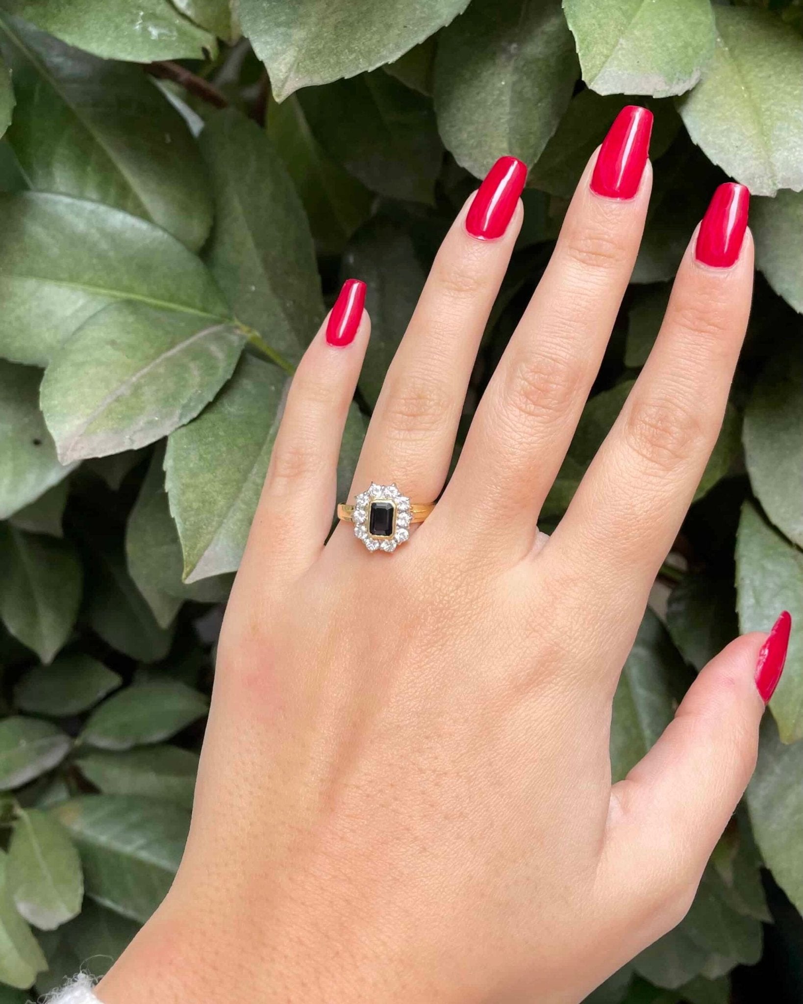 Bague Marguerite Saphir &amp; Diamants 0.40 carat "Molly" - Elliade Paris