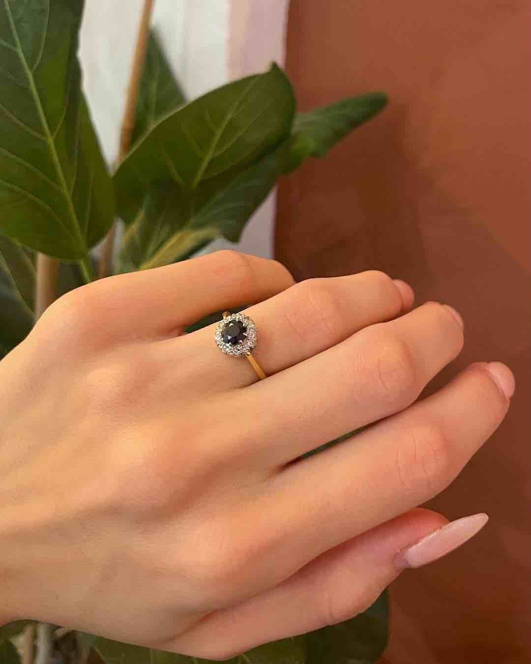 Bague Marguerite Saphir &amp; Diamants "Adèle" - Elliade Paris