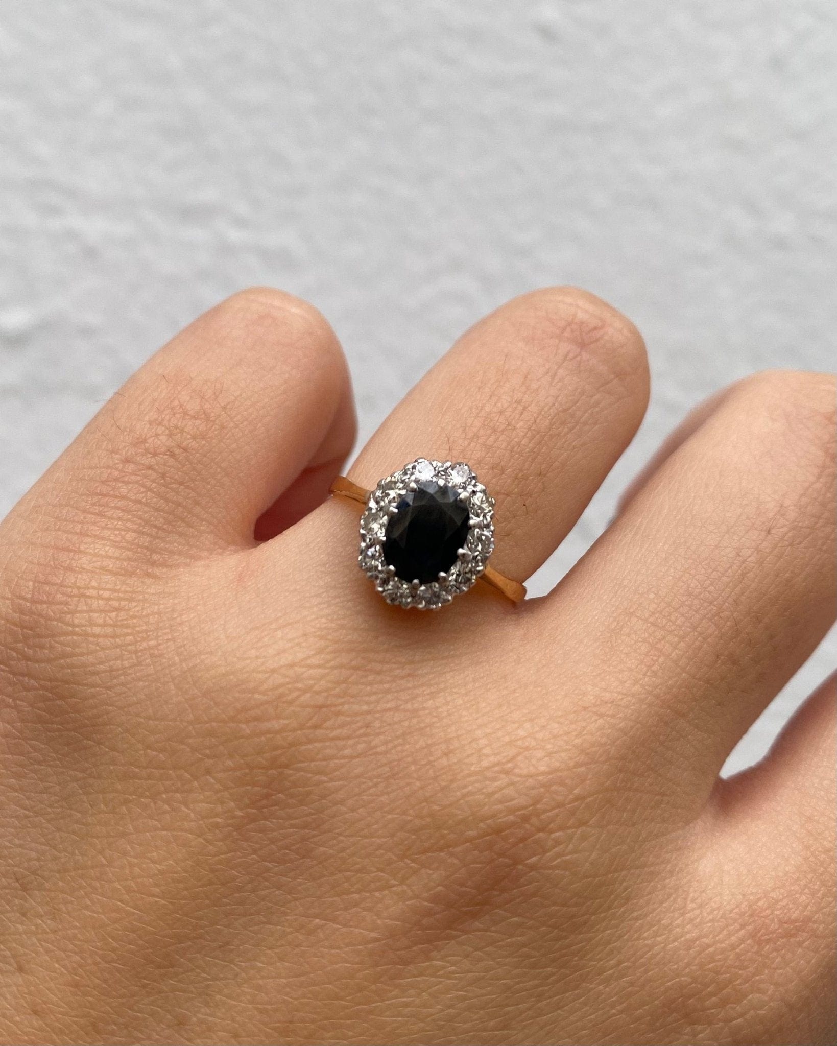 Bague Marguerite Saphir &amp; Diamants "Adeline" - Elliade Paris