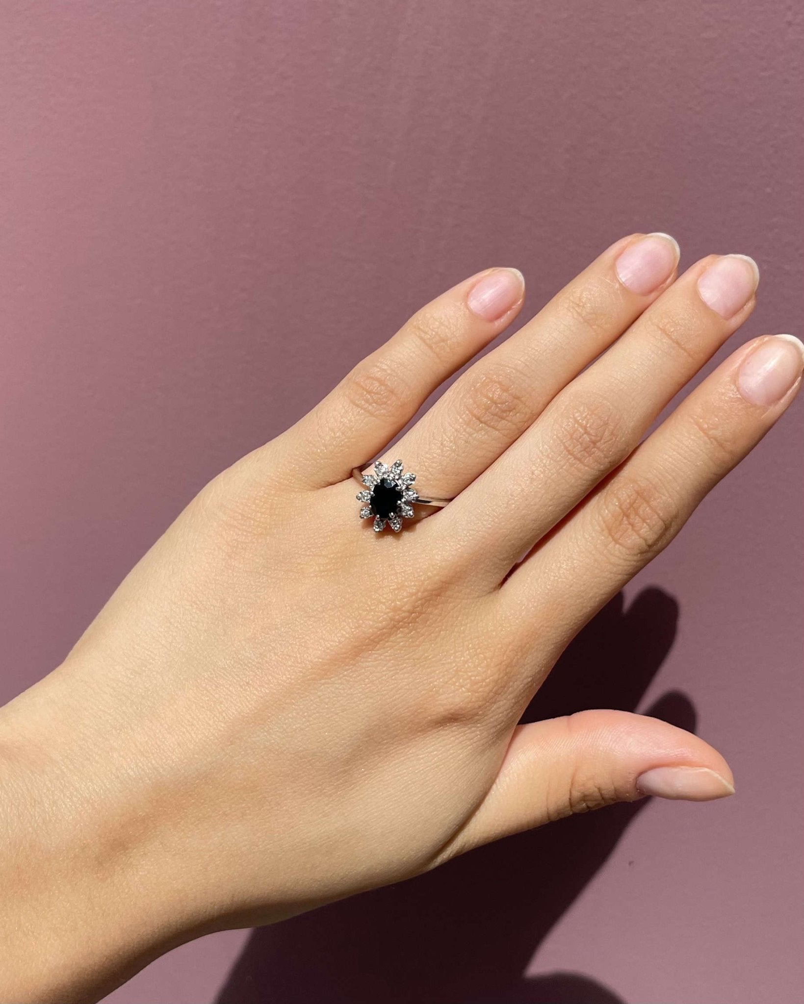 Bague Marguerite Saphir &amp; Diamants "Agathe" - Elliade Paris