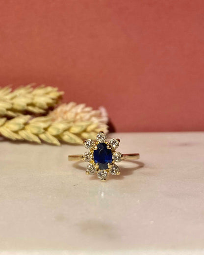 Bague Marguerite Saphir &amp; Diamants &quot;Aina&quot; - Elliade Paris