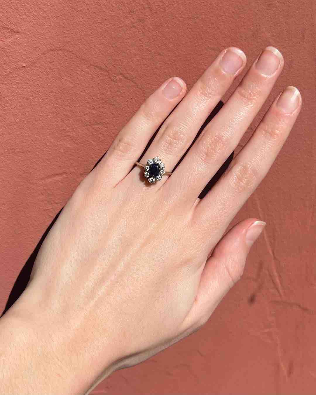 Bague Marguerite Saphir &amp; Diamants "Alaïa" - Elliade Paris