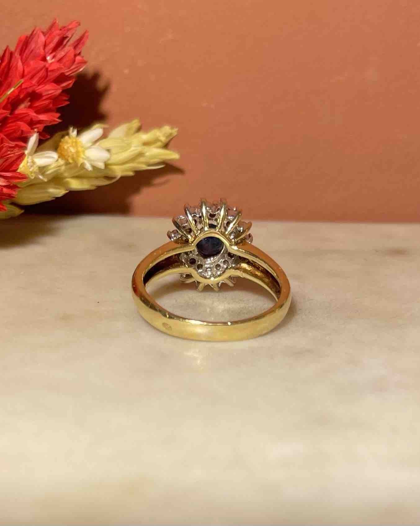 Bague Marguerite Saphir &amp; Diamants "Alésia" - Elliade Paris