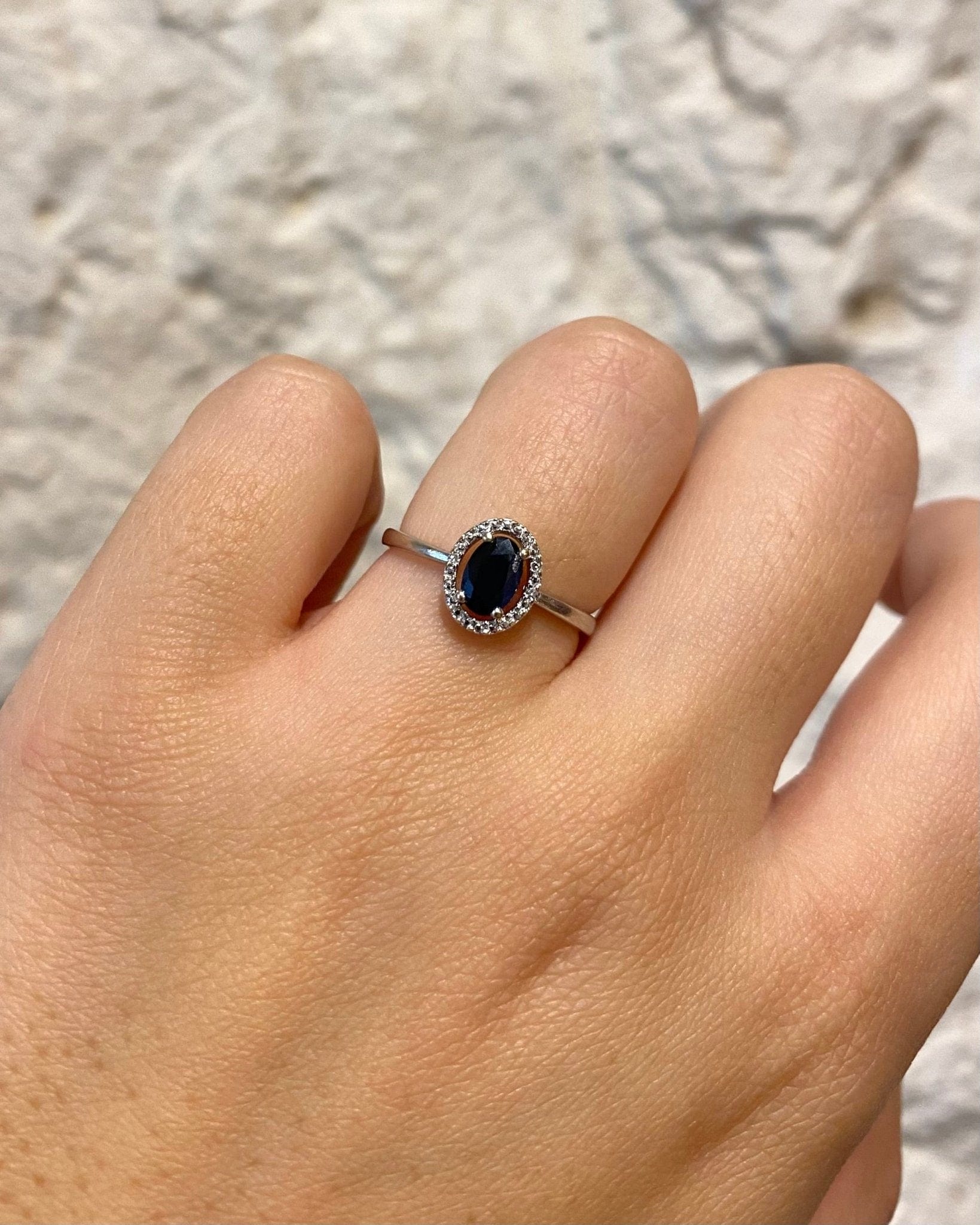 Bague Marguerite Saphir &amp; Diamants "Alina" - Elliade Paris