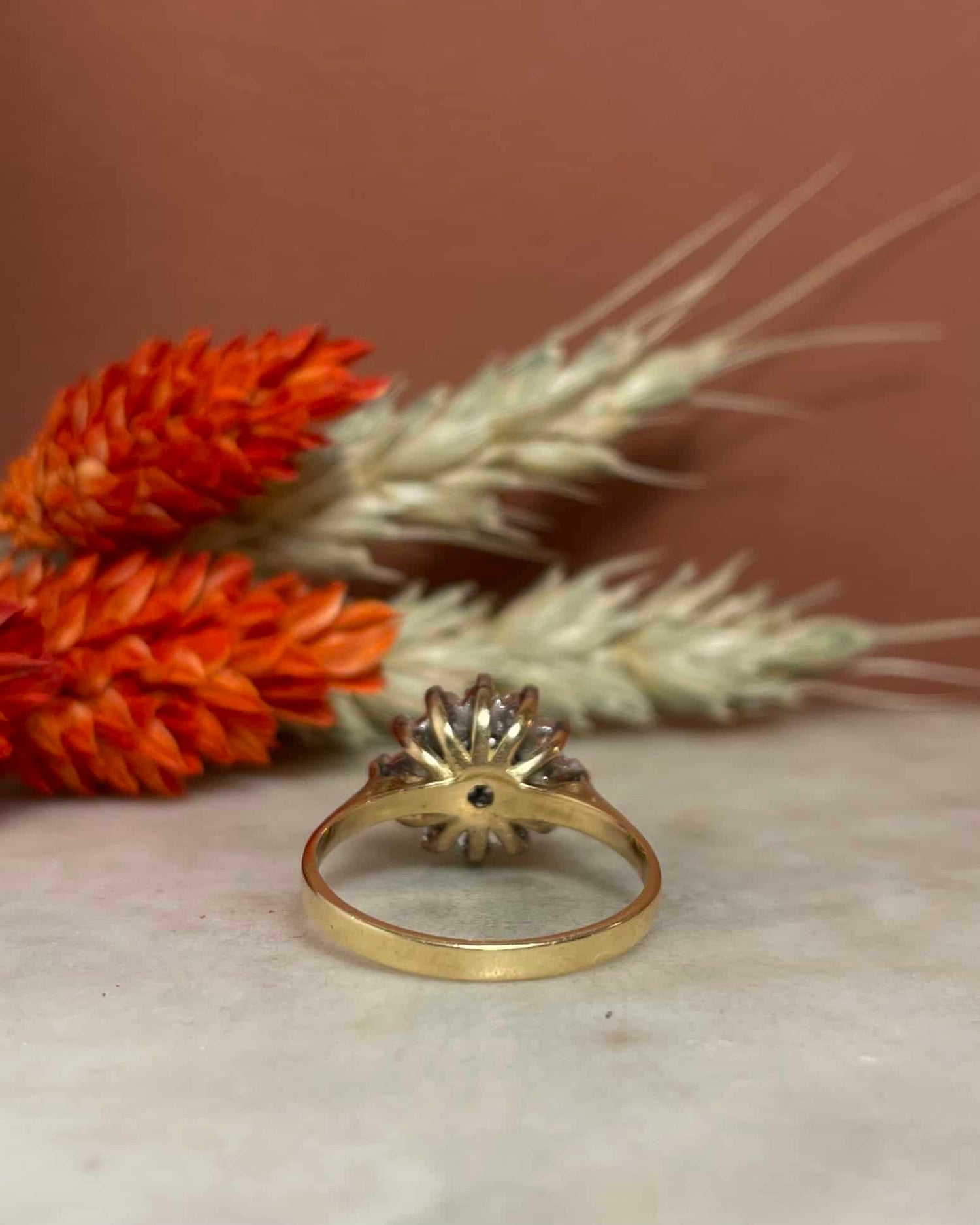 Bague Marguerite Saphir &amp; Diamants &quot;Aliyah&quot; - Elliade Paris