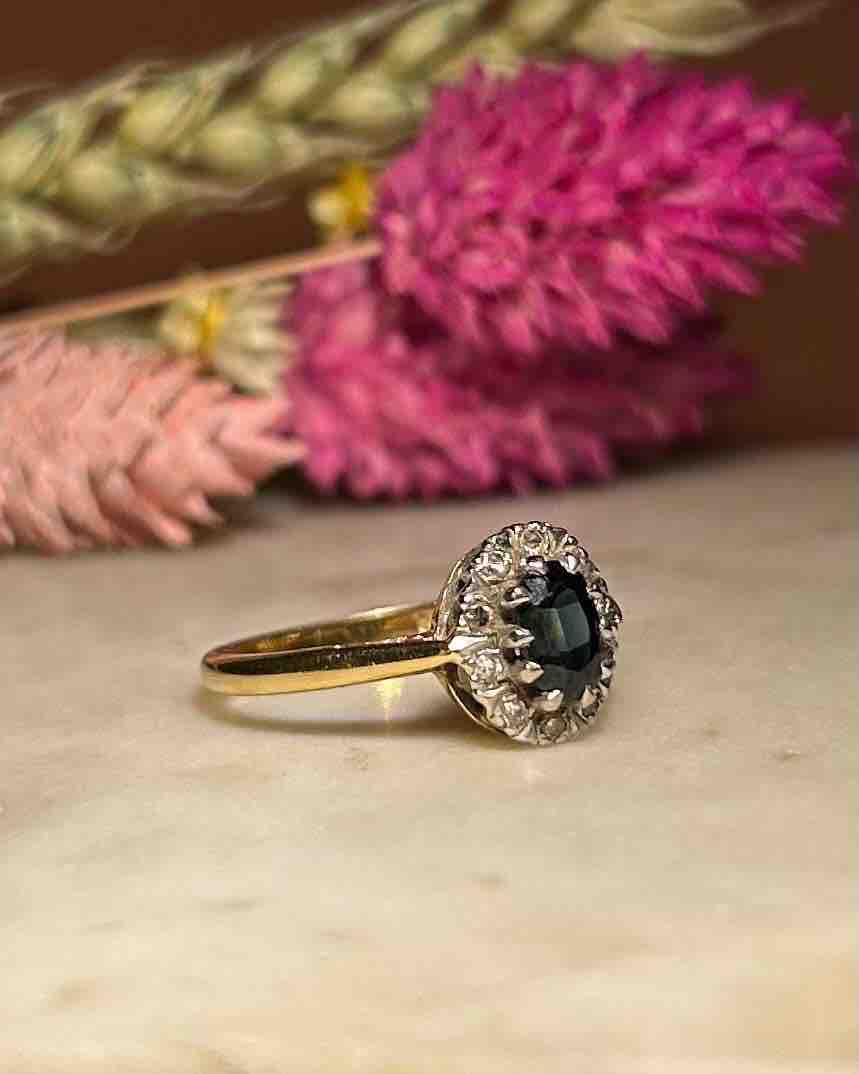 Bague Marguerite Saphir &amp; Diamants "Angie" - Elliade Paris