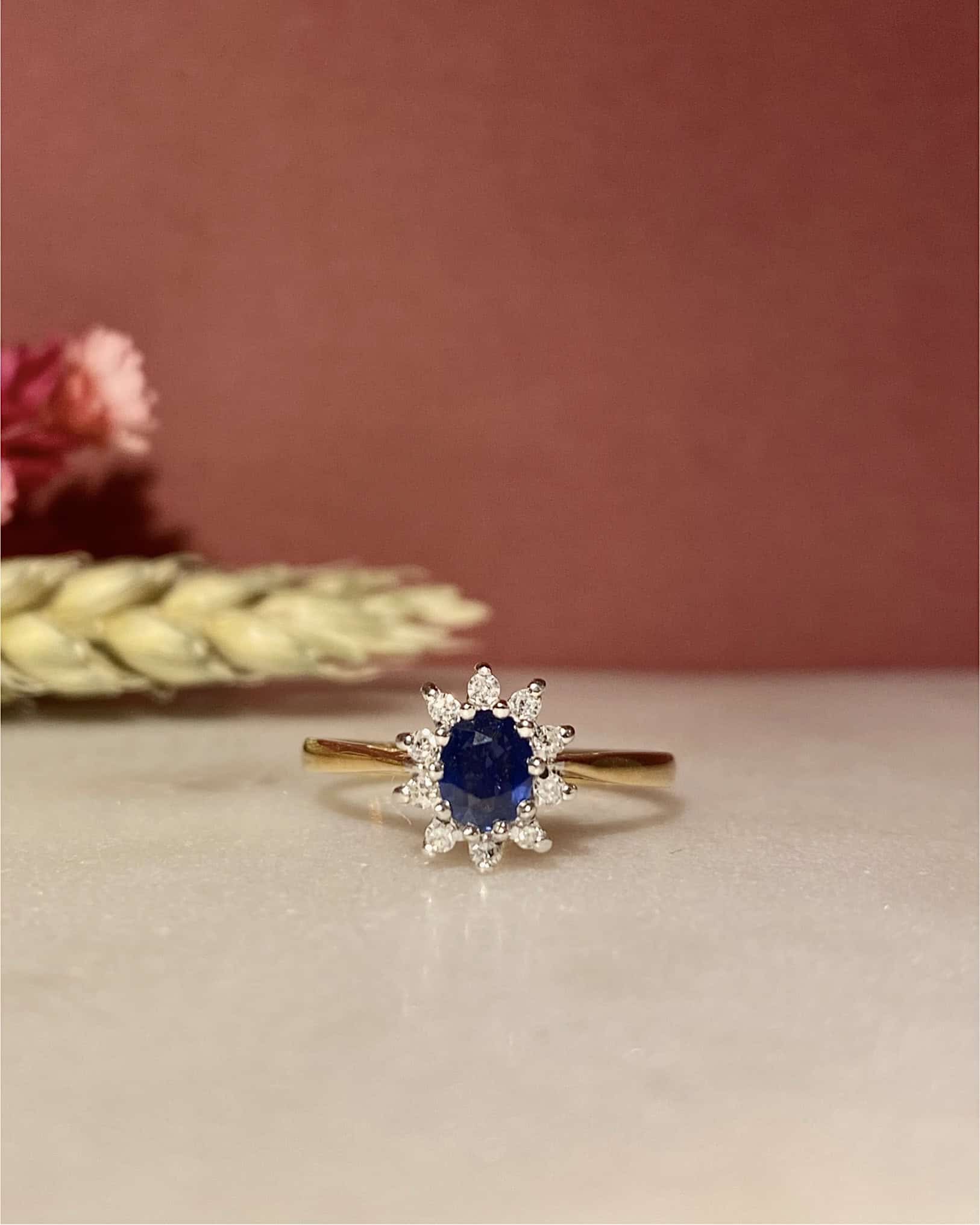Bague Marguerite Saphir &amp; Diamants &quot;Antonella&quot; - Elliade Paris