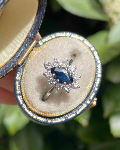 Bague Marguerite Saphir &amp; Diamants &quot;Calliopa&quot; - Elliade Paris
