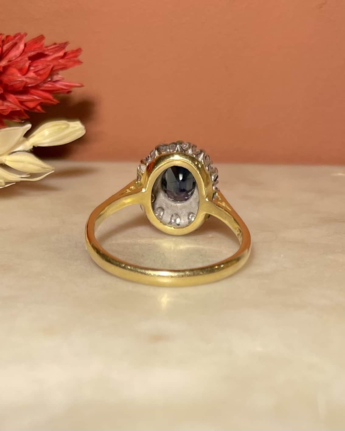 Bague Marguerite Saphir &amp; Diamants "Charlotta" - Elliade Paris