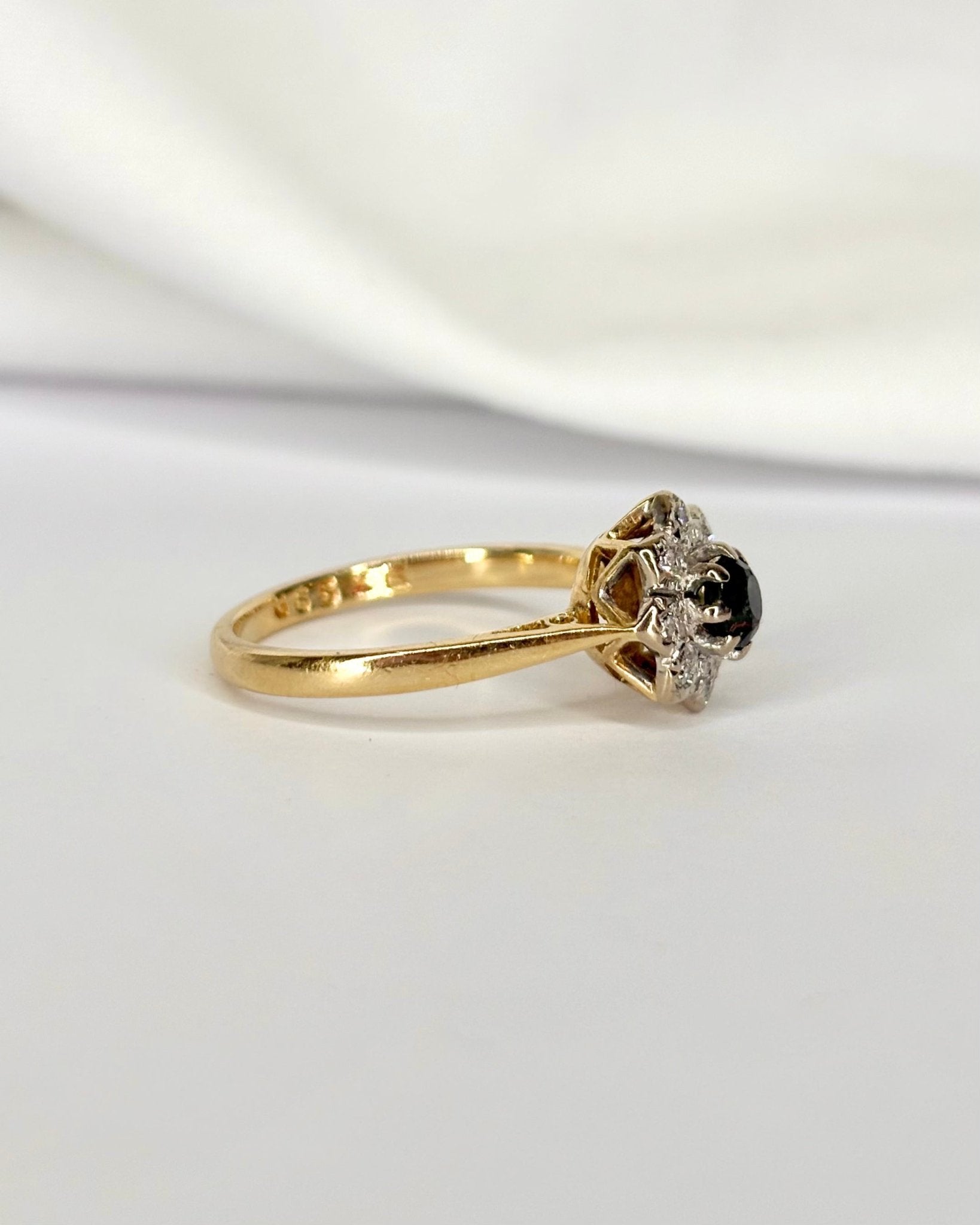 Bague Marguerite Saphir &amp; Diamants "Cybèle" - Elliade Paris
