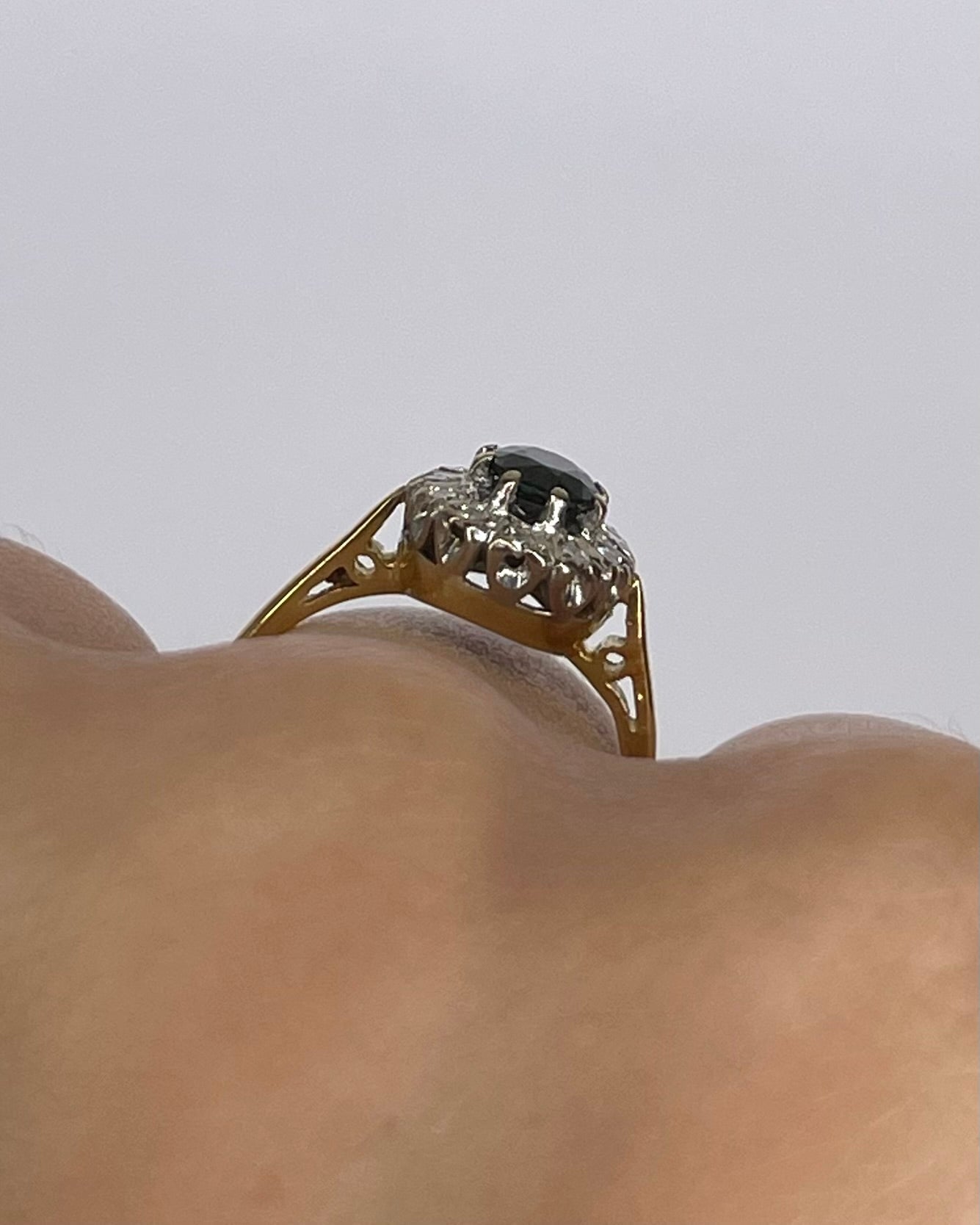 Bague Marguerite Saphir &amp; Diamants "Daria" - Elliade Paris