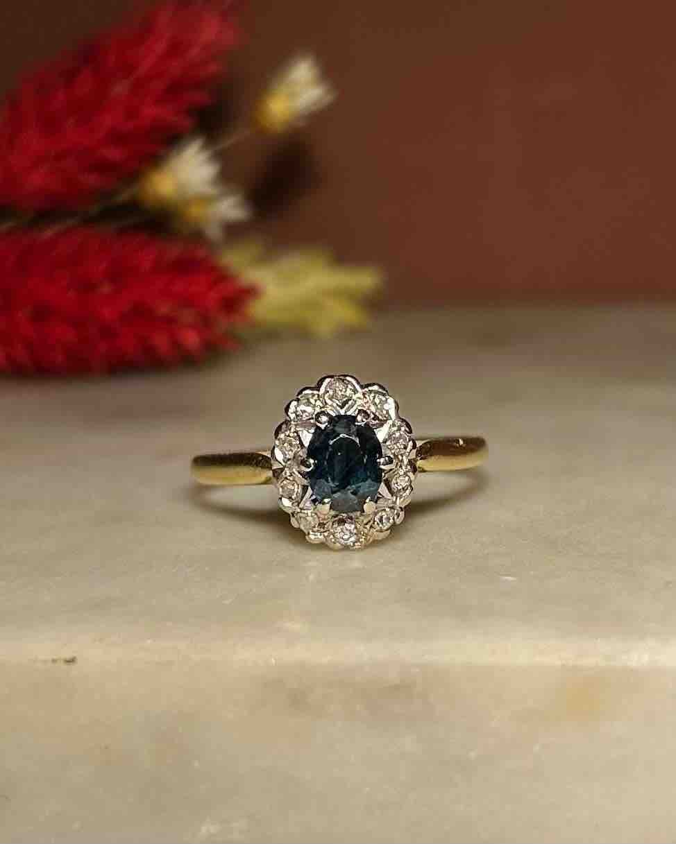 Bague Marguerite Saphir &amp; Diamants "Denise" - Elliade Paris