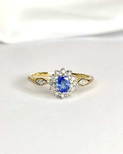 Bague Marguerite Saphir &amp; Diamants "Esma" - Elliade Paris