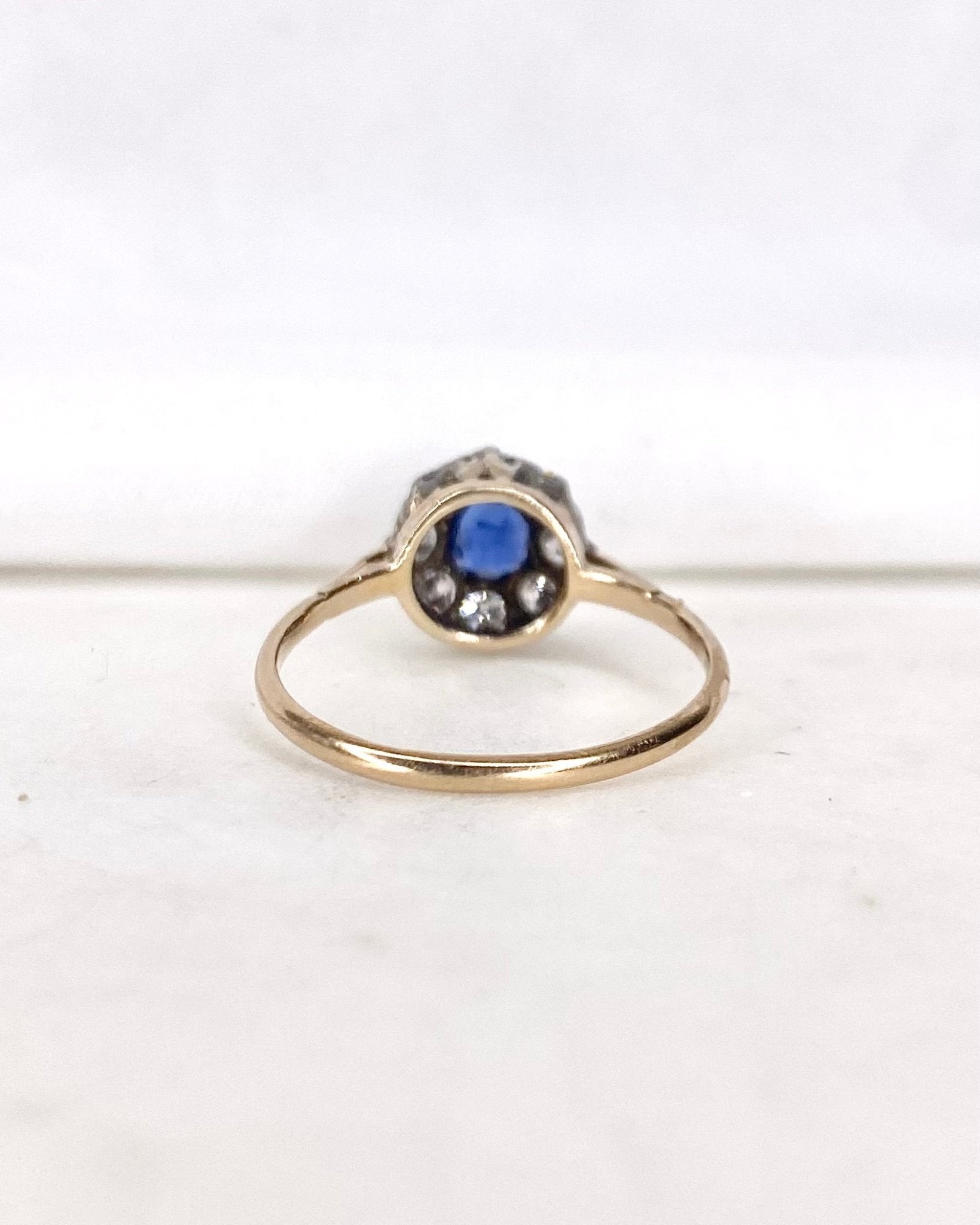 Bague Marguerite Saphir &amp; Diamants &quot;Estelle&quot; - Elliade Paris