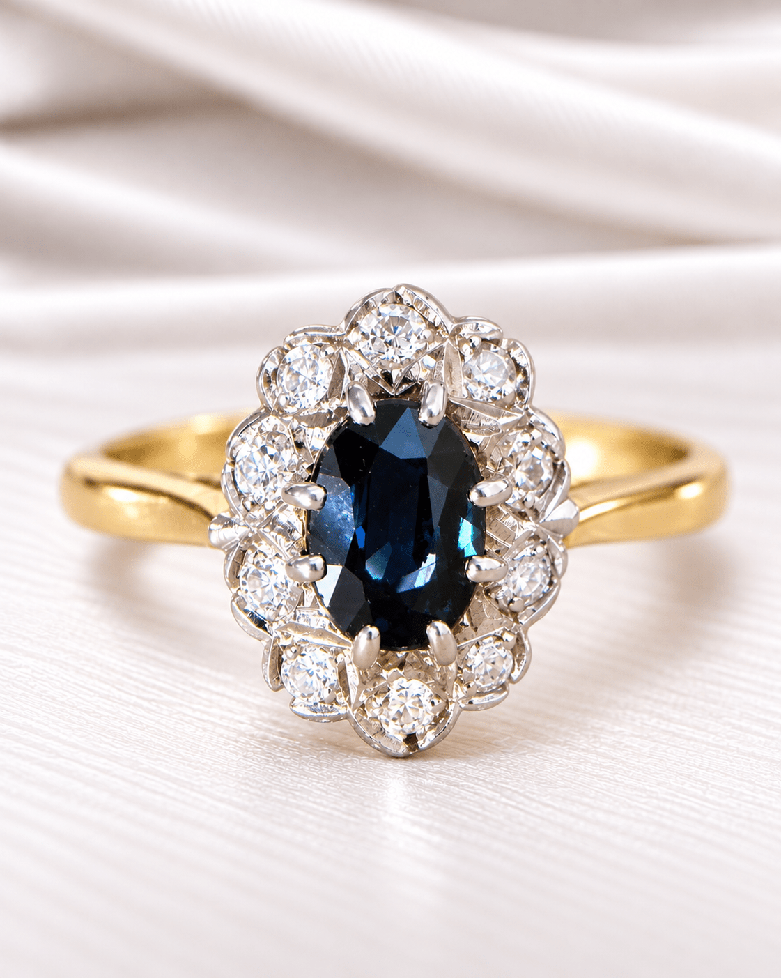 Bague Marguerite Saphir &amp; Diamants "Eugenie" - Elliade Paris