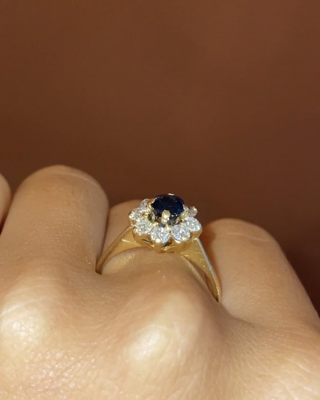 Bague Marguerite Saphir &amp; Diamants "Faith" - Elliade Paris