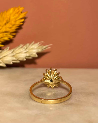 Bague Marguerite Saphir &amp; Diamants &quot;Floriane&quot; - Elliade Paris
