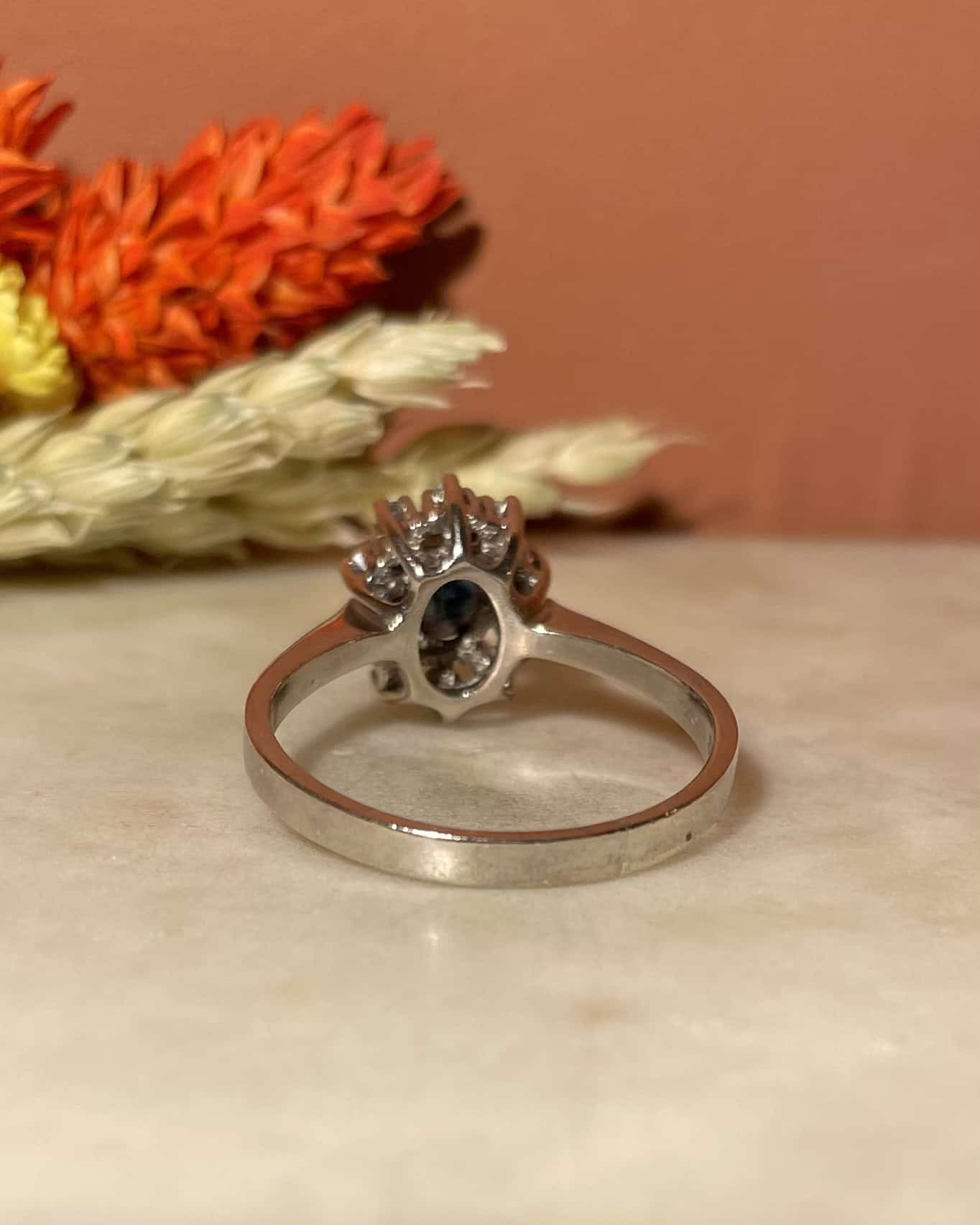 Bague Marguerite Saphir &amp; Diamants "Florinda" - Elliade Paris