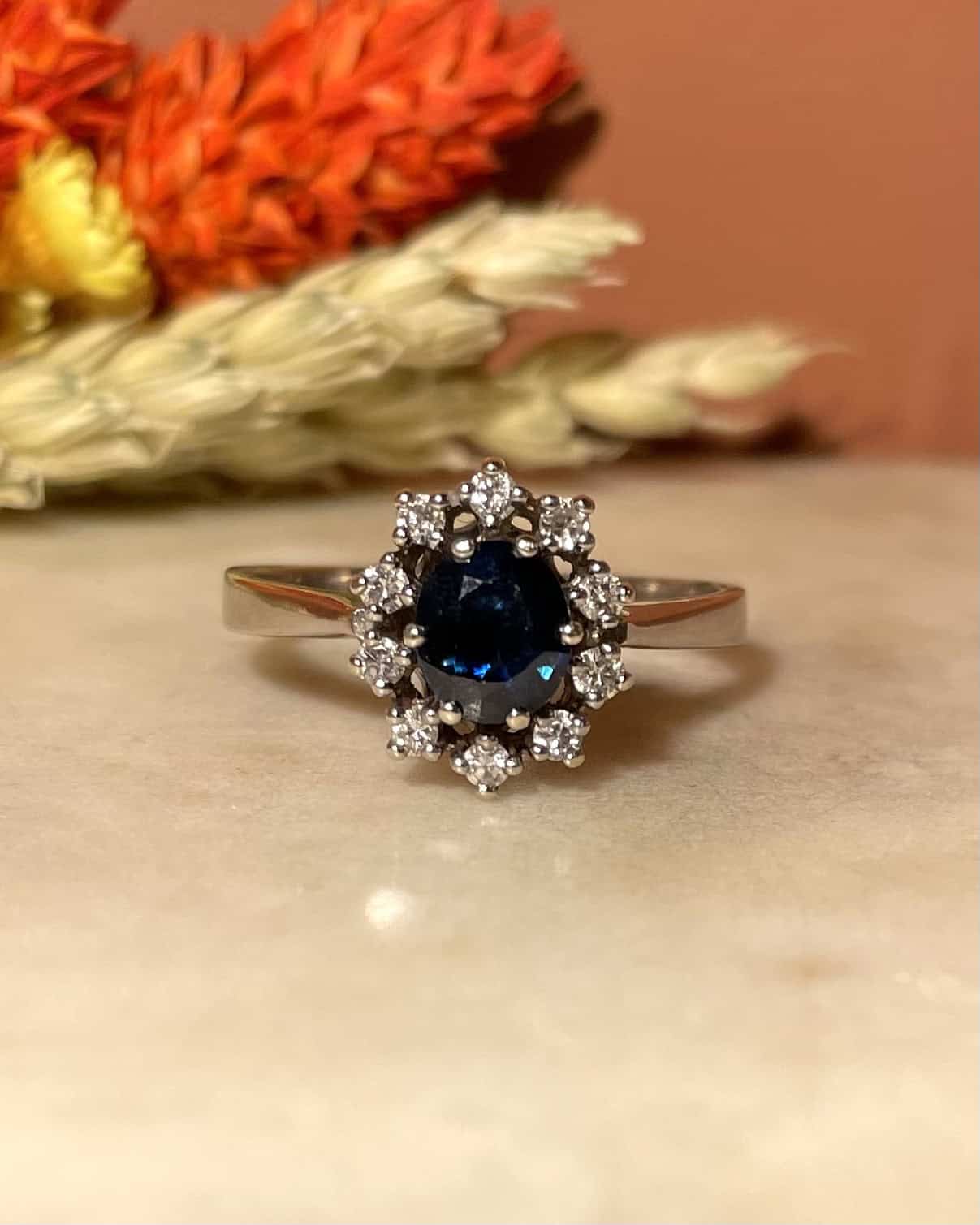 Bague Marguerite Saphir &amp; Diamants "Florinda" - Elliade Paris