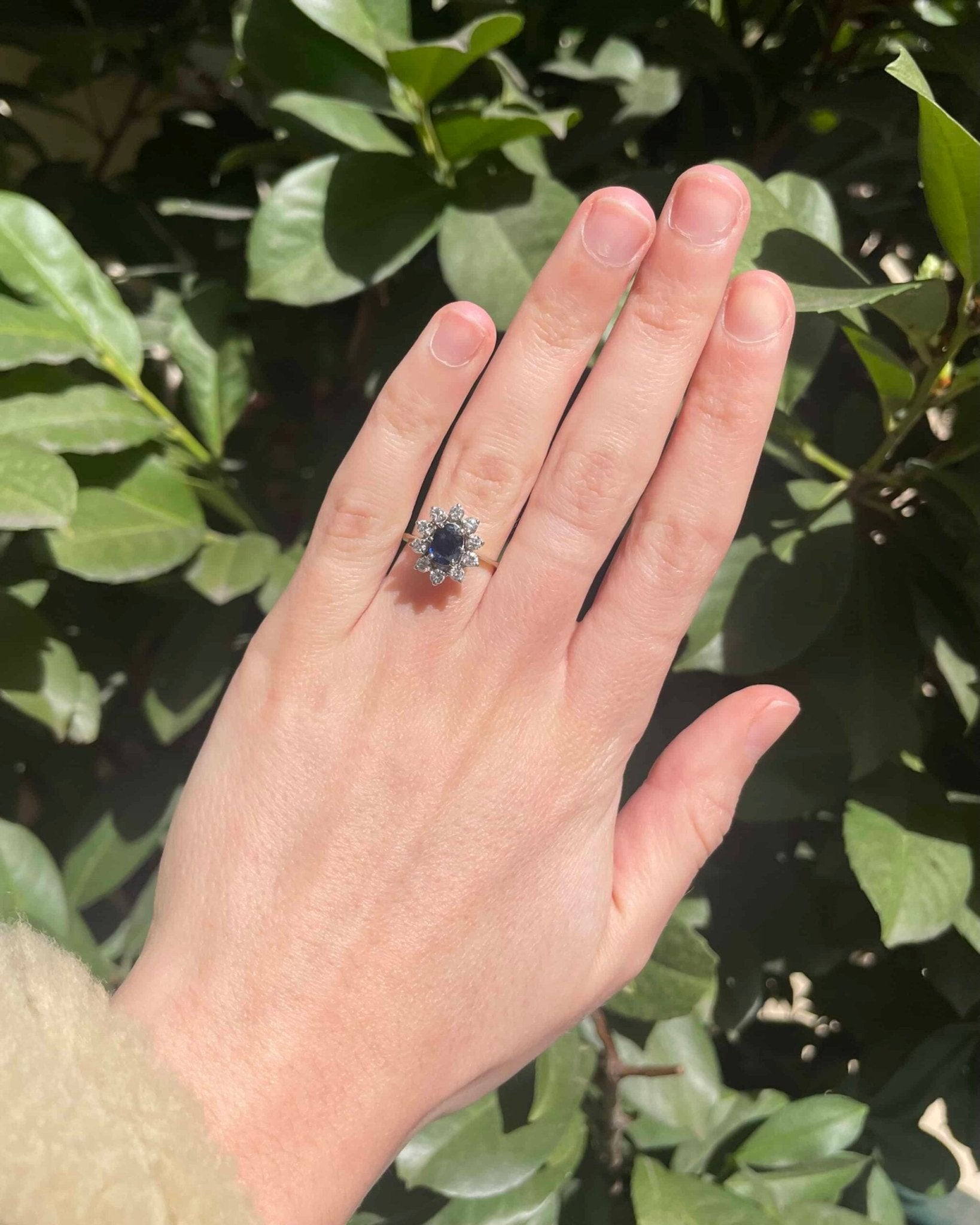Bague Marguerite Saphir &amp; Diamants "Giovanka" - Elliade Paris