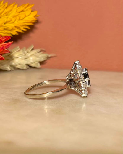 Bague Marguerite Saphir &amp; Diamants &quot;Giovanka&quot; - Elliade Paris