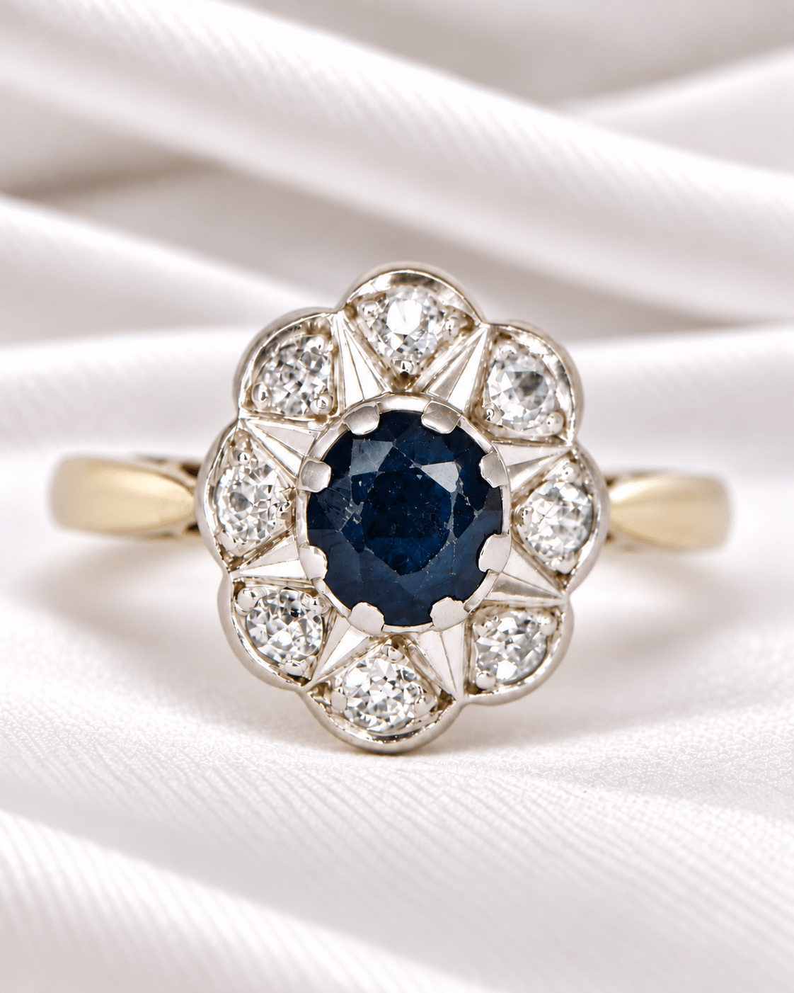 Bague Marguerite Saphir &amp; Diamants "Isabelle" - Elliade Paris