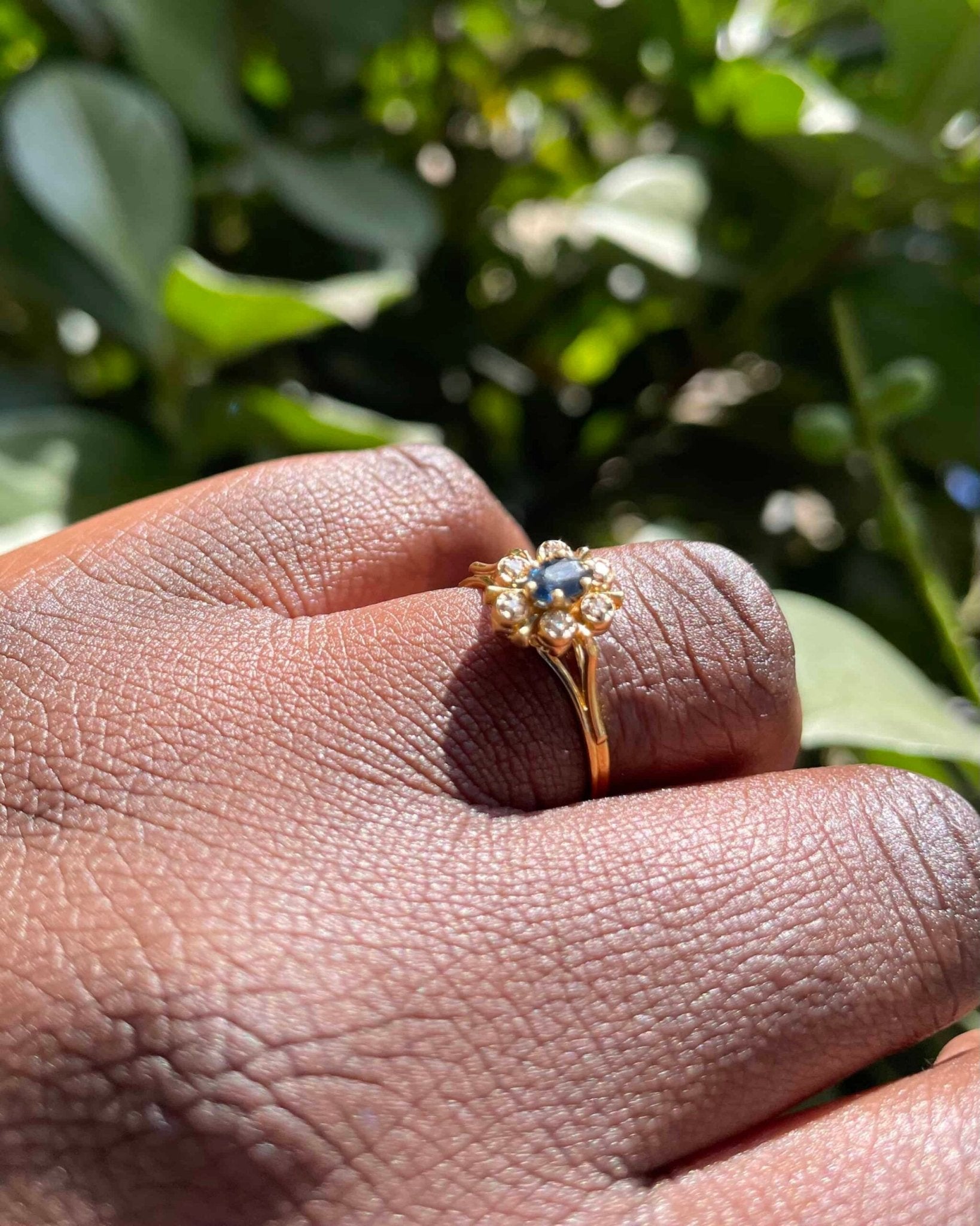 Bague Marguerite Saphir &amp; Diamants "Jemmie" - Elliade Paris