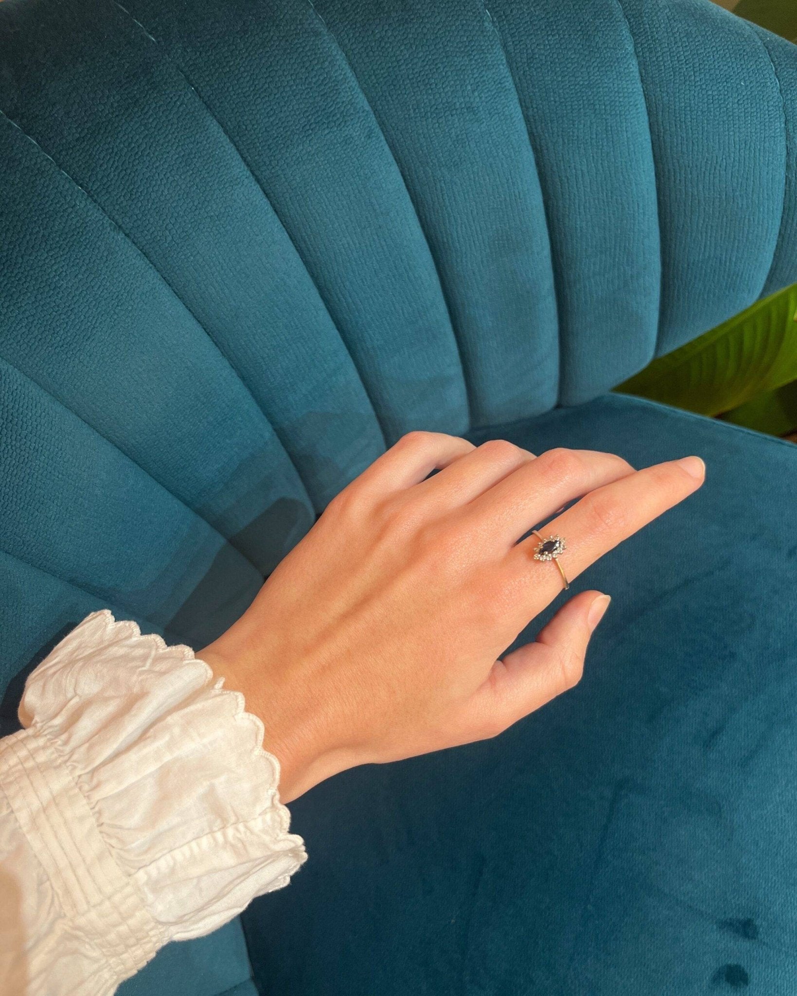 Bague Marguerite Saphir &amp; Diamants "Katalya" - Elliade Paris