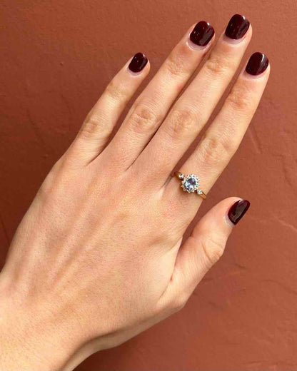 Bague Marguerite Saphir &amp; Diamants &quot;Laia&quot; - Elliade Paris