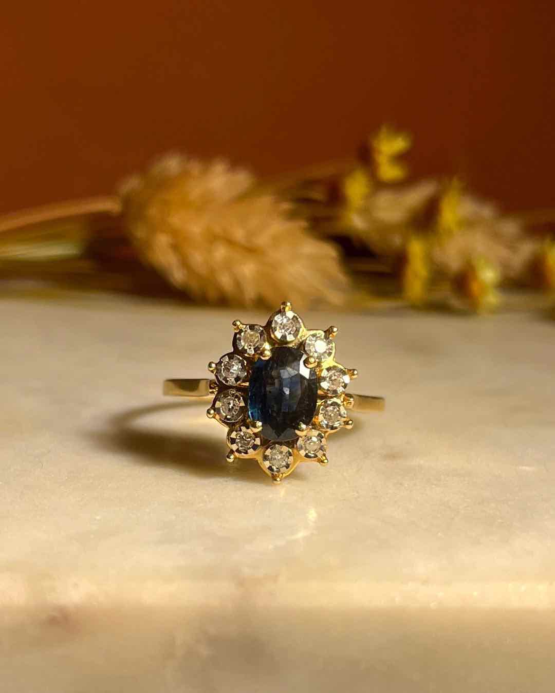 Bague Marguerite Saphir &amp; Diamants "Léa" - Elliade Paris