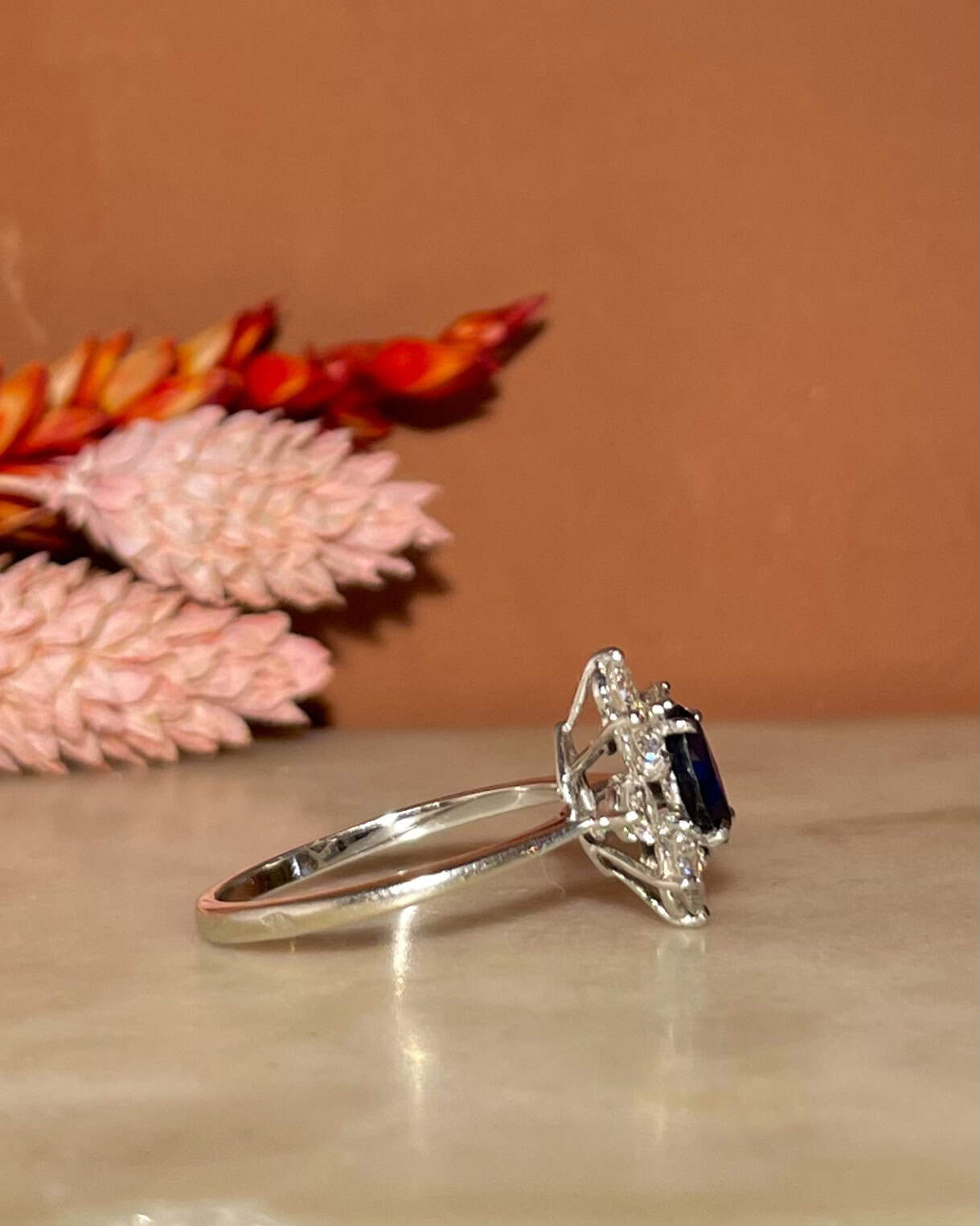 Bague Marguerite Saphir &amp; Diamants "Luana" - Elliade Paris