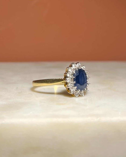 Bague Marguerite Saphir &amp; Diamants &quot;Melodia&quot; - Elliade Paris