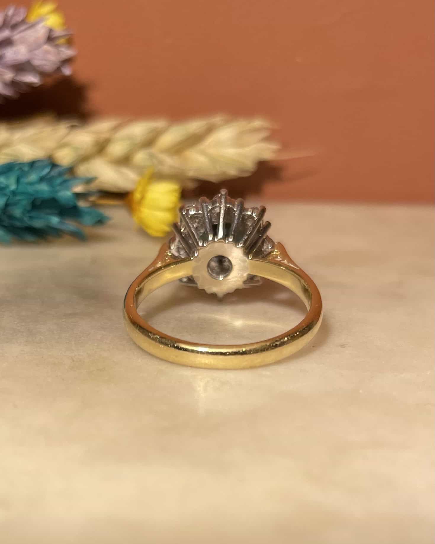 Bague Marguerite Saphir &amp; Diamants "Mina" - Elliade Paris