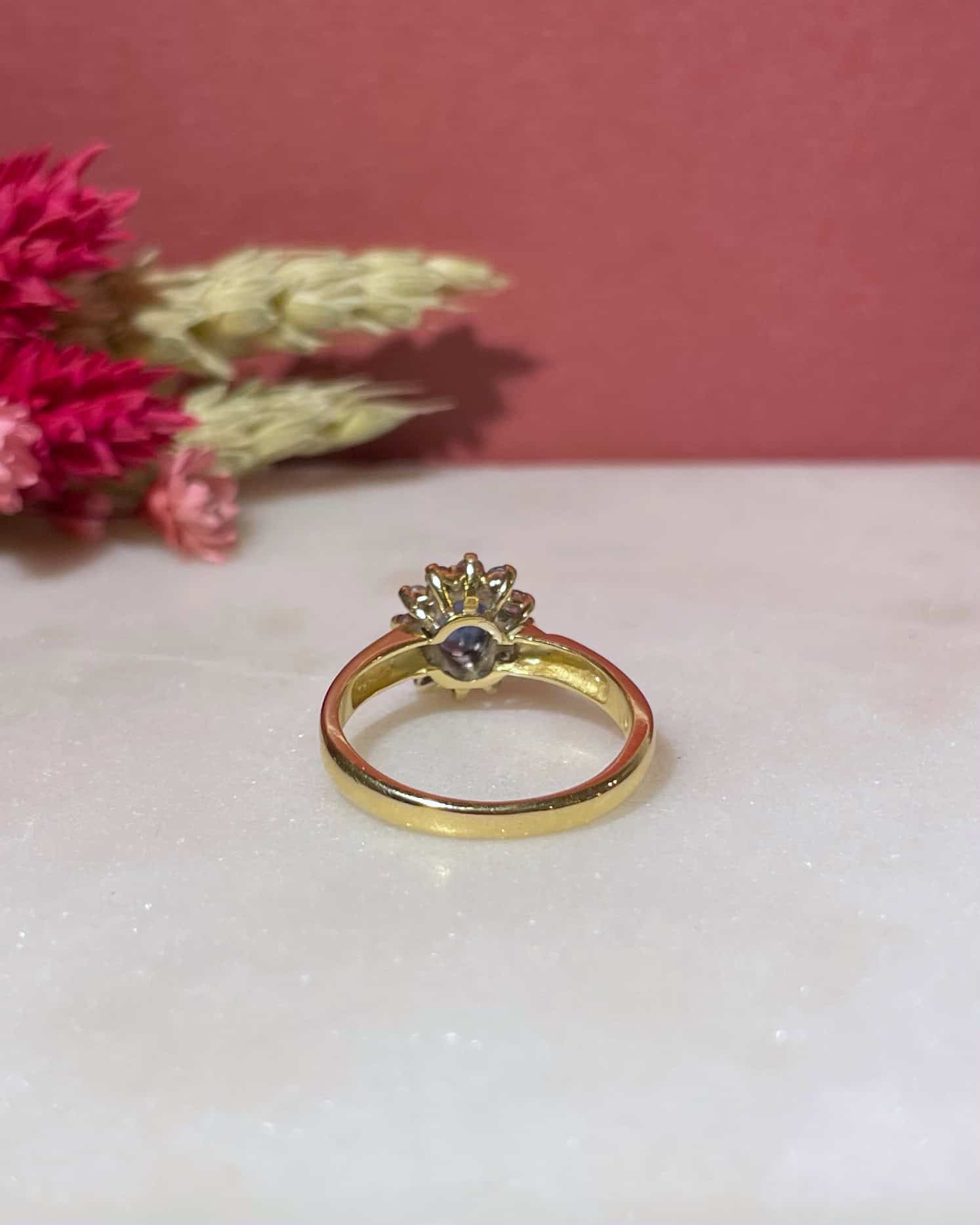 Bague Marguerite Saphir &amp; Diamants "Nélia" - Elliade Paris