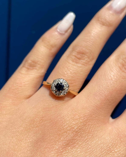 Bague Marguerite Saphir &amp; Diamants &quot;Nicola&quot; - Elliade Paris