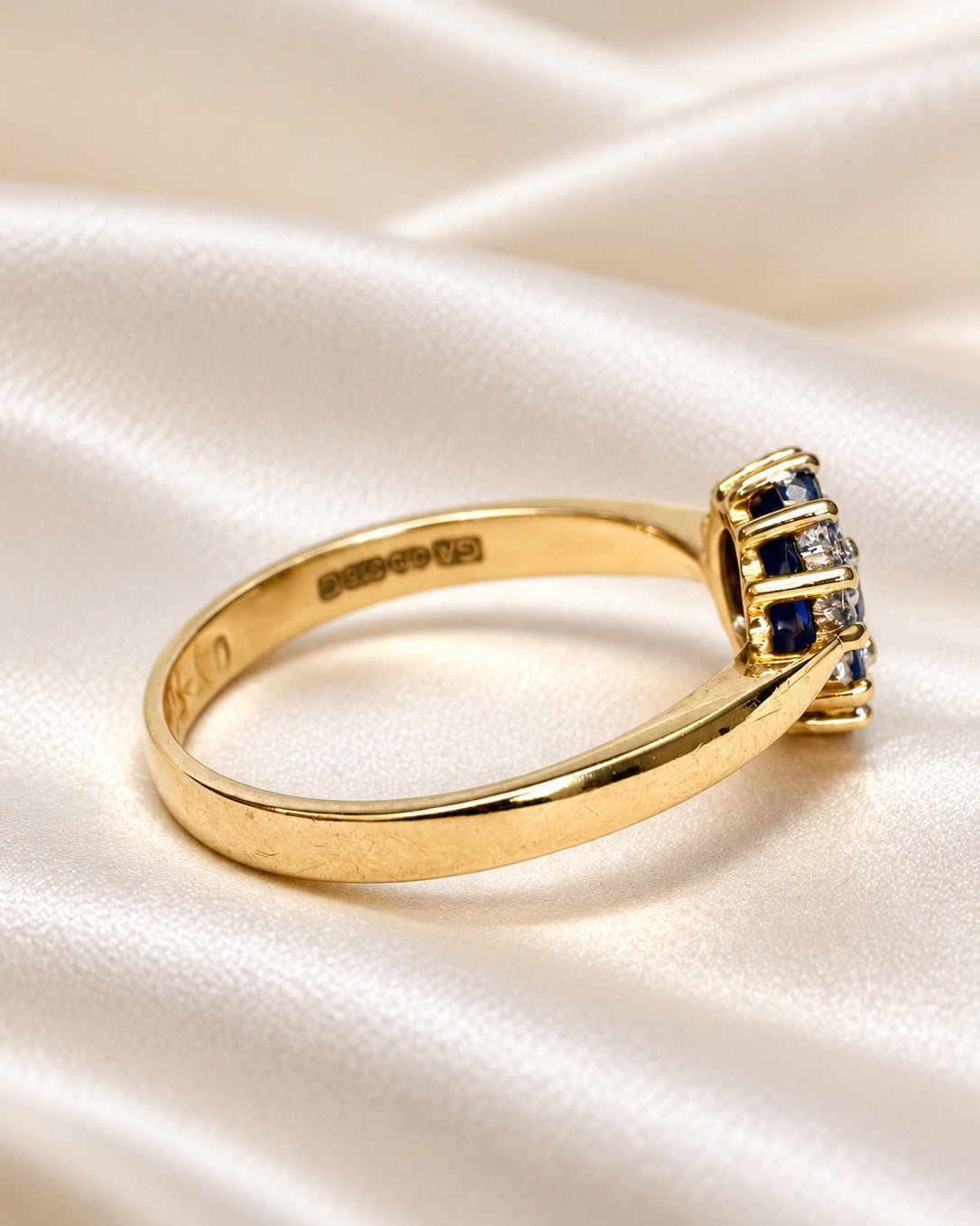 Bague Marguerite Saphir &amp; Diamants "Nina" - Elliade Paris