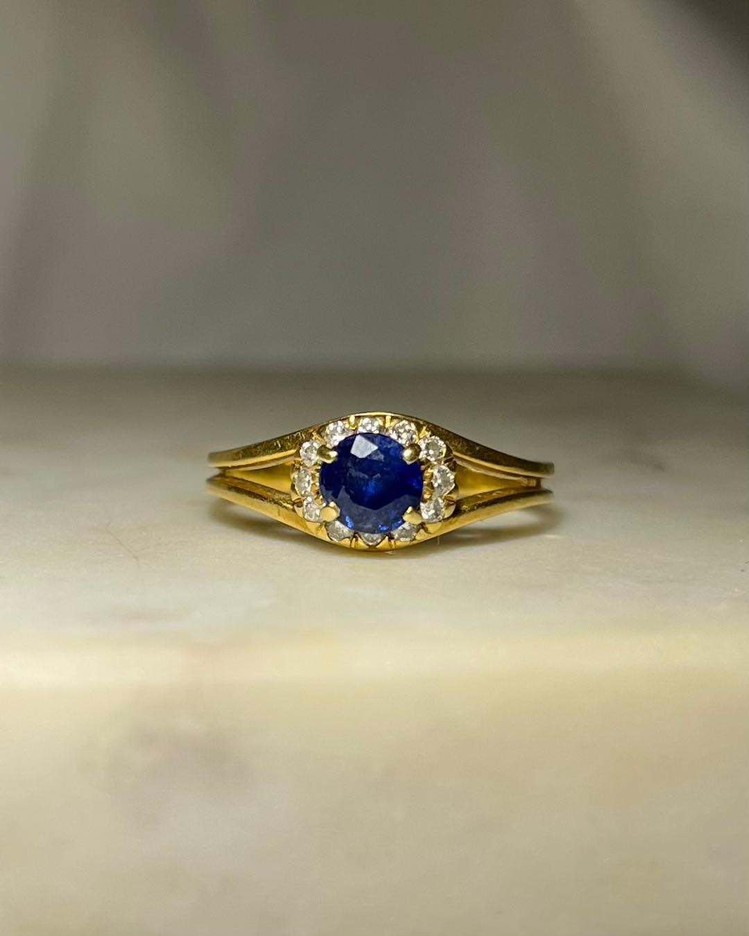 Bague Marguerite Saphir &amp; Diamants "Oxana" - Elliade Paris