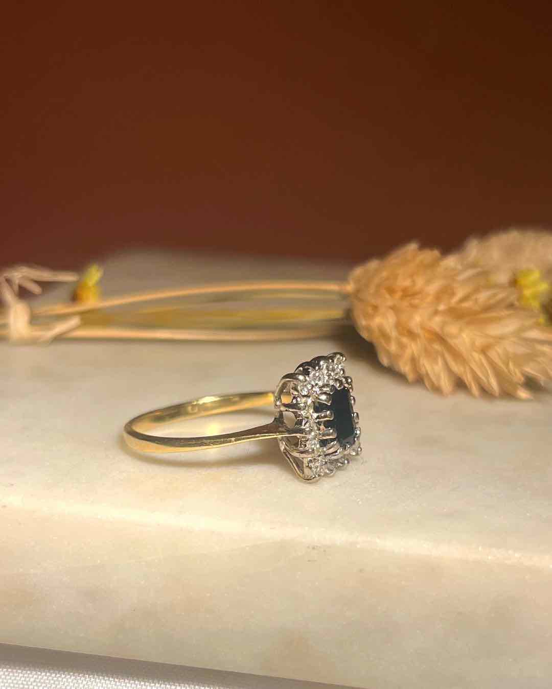 "Elisa" Sapphire &amp;amp; Diamond Daisy Ring