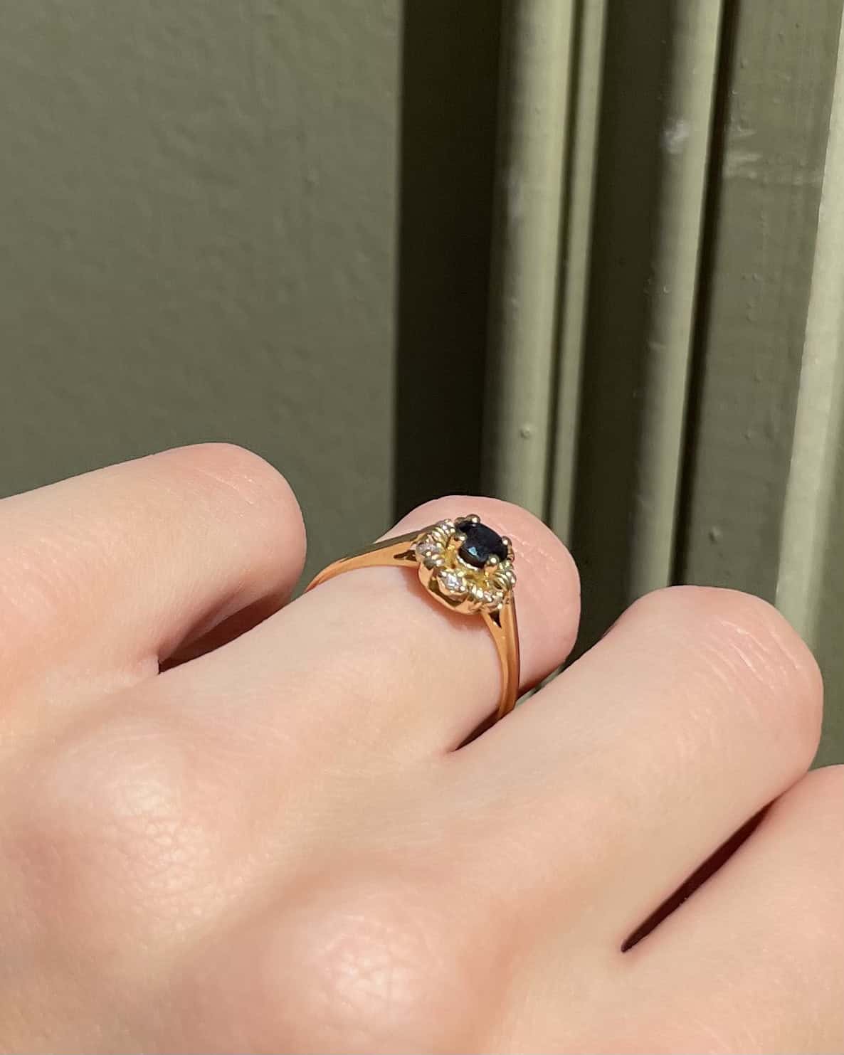 Bague Marguerite Saphir &amp; Diamants "Laurence"
