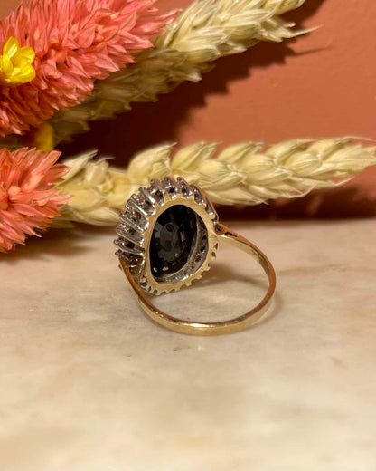 Bague Marguerite Saphir 5.80 carats &amp; Diamants &quot;Hayley&quot;